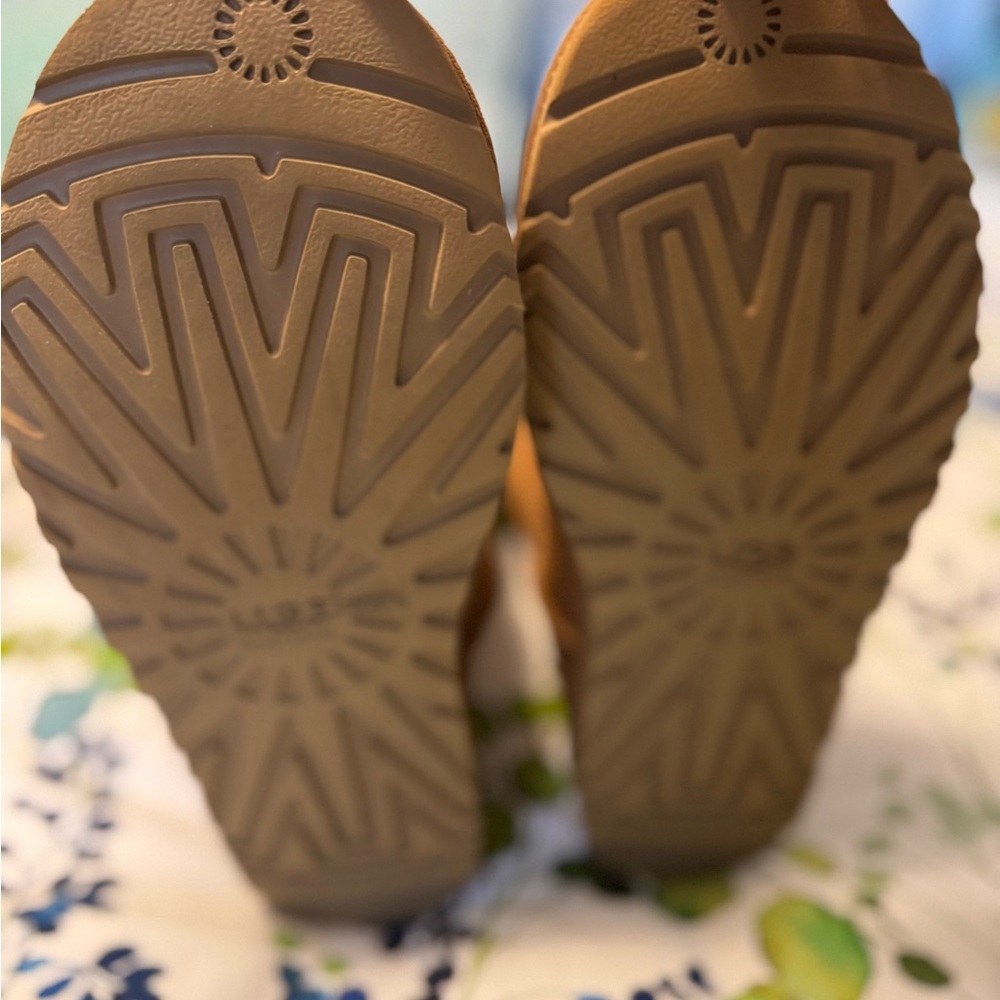 UGG Classic Tall Tan Boots - Picture 7 of 9
